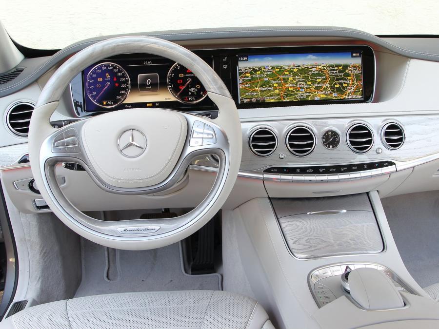  Mercedes-Benz S500 2013 года  (фото 17 из 21)